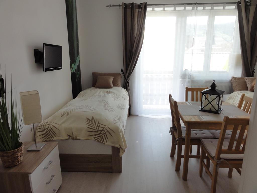 Pension Adlerhorst Штайндорф-ам-Оссіахер-Зе Екстер'єр фото